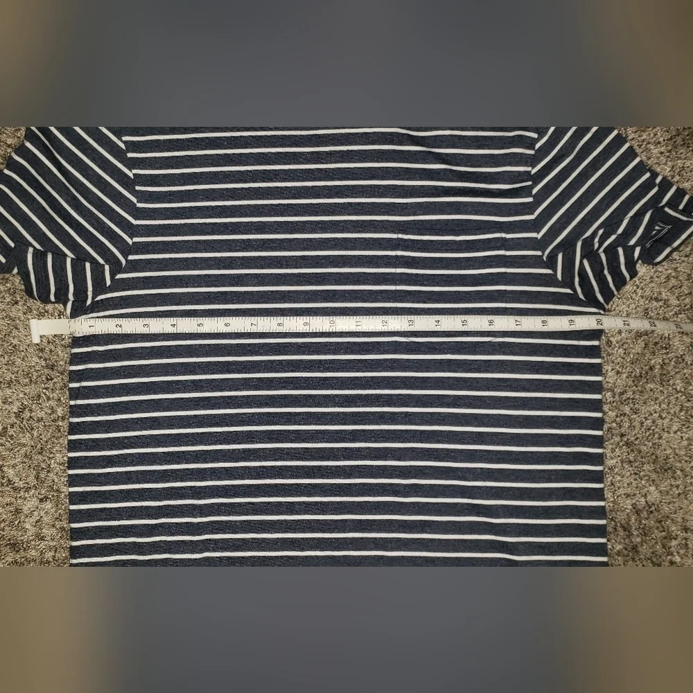 J.Crew| Navy Striped Basic Tshirt